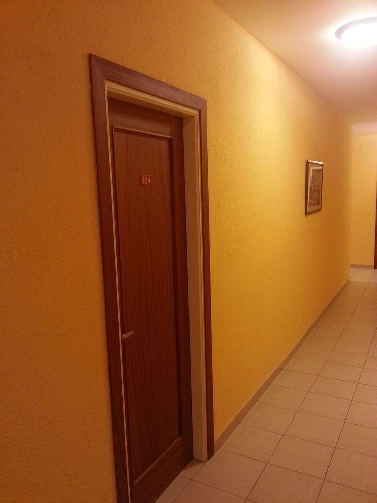 Hotel Beri Llança Eksteriør billede