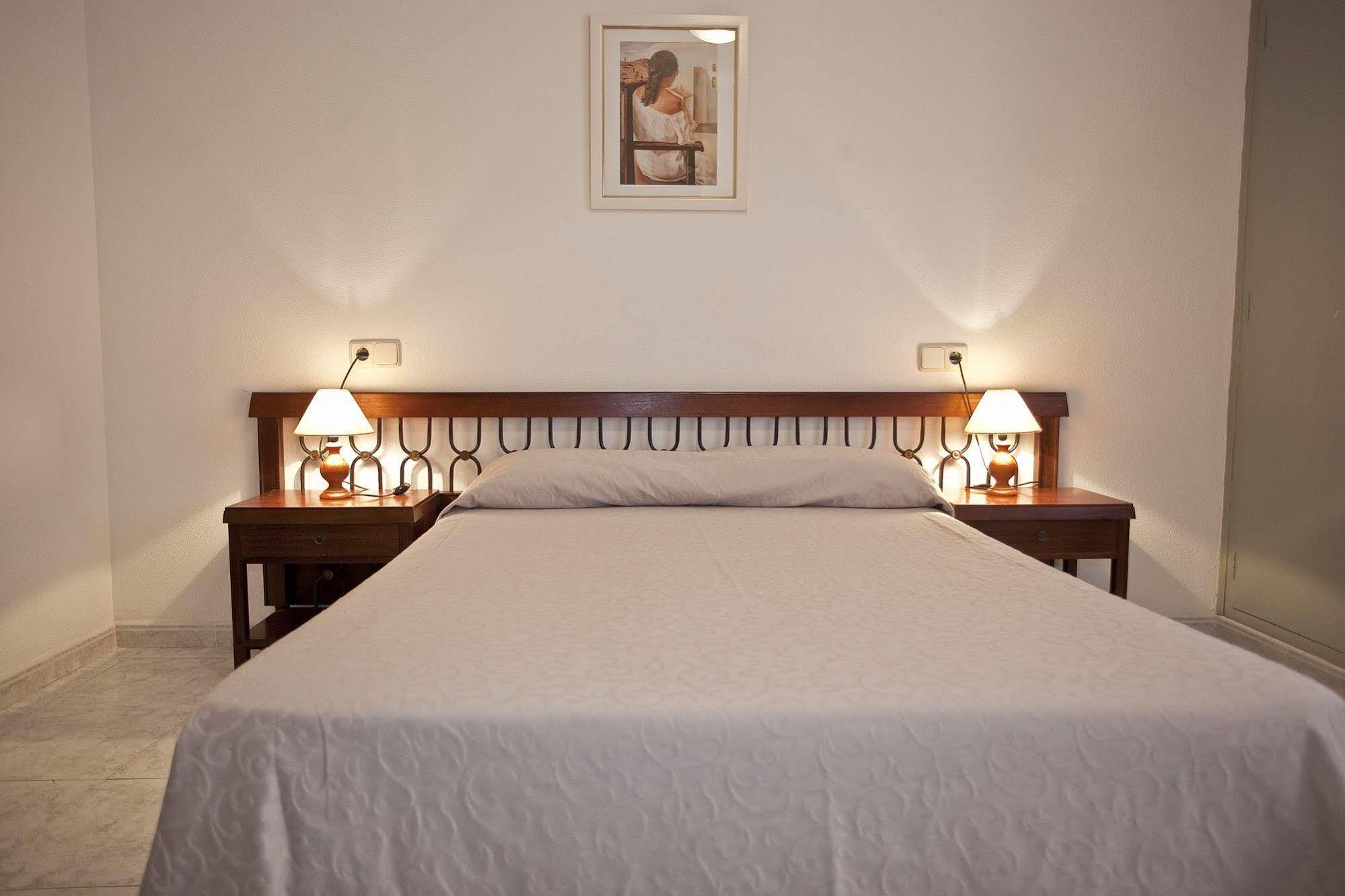 Hotel Beri Llança Eksteriør billede
