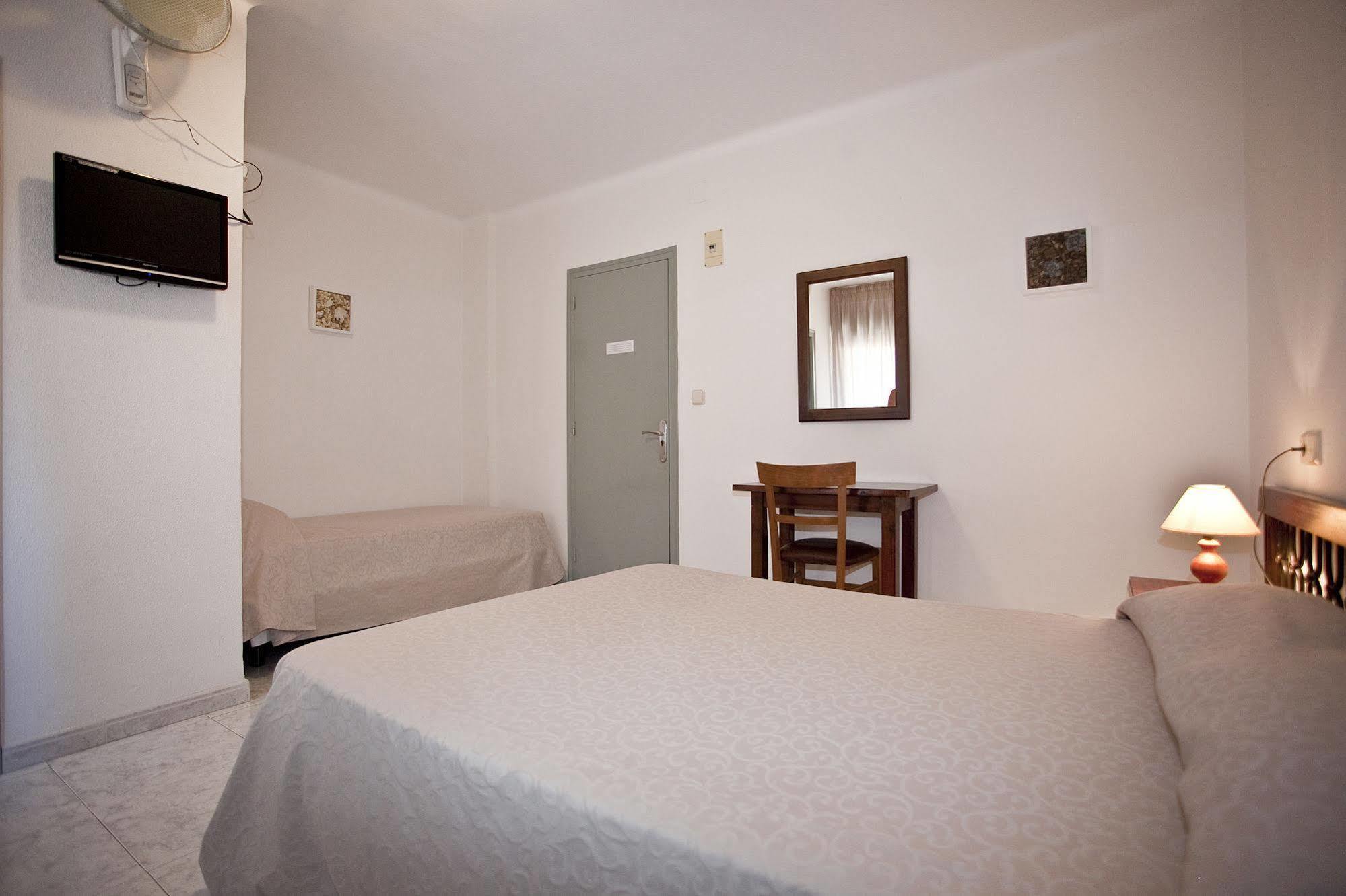 Hotel Beri Llança Eksteriør billede